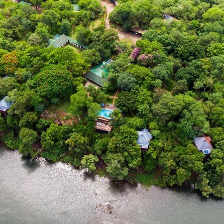 The River Club Livingstone Buitenkant foto