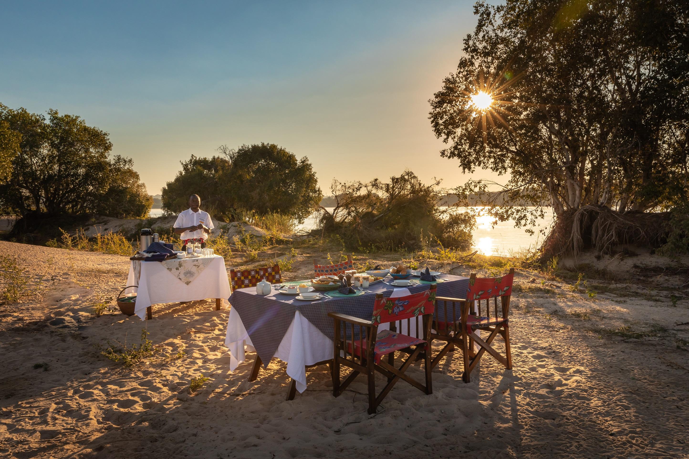 The River Club Livingstone Buitenkant foto